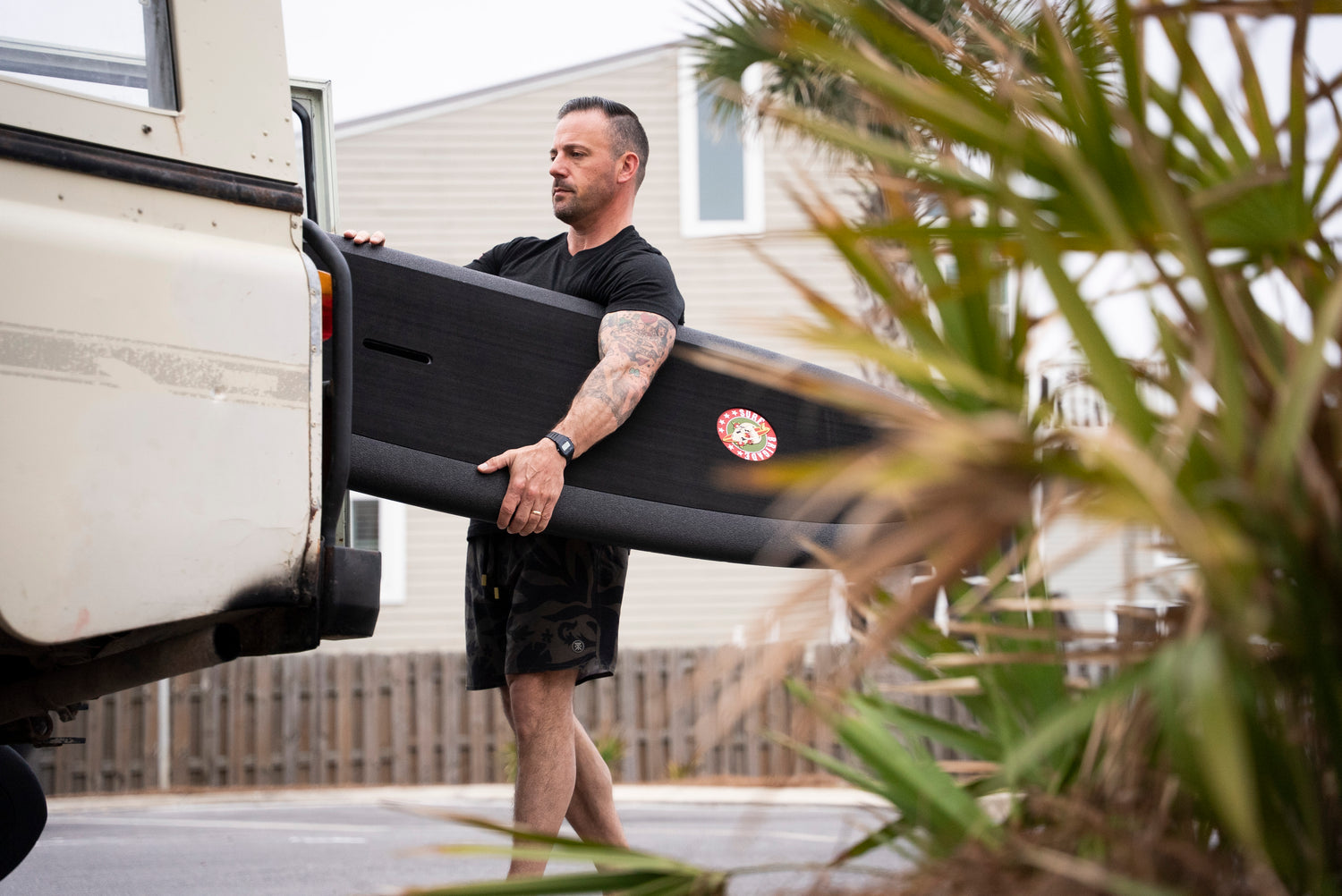 Surf Brigade Surfboard / M4